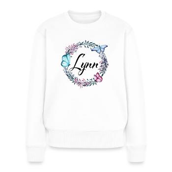Lynn, Name, Schriftzug, Blumenkranz, Geschenk - Frauen Premium Bio Pullover - Weiß - Vorne - Julia (174cm)