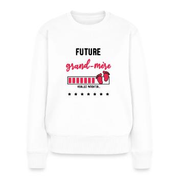 future grand-mère - Pull Premium bio Femme - blanc - Devant - Julia (174cm)