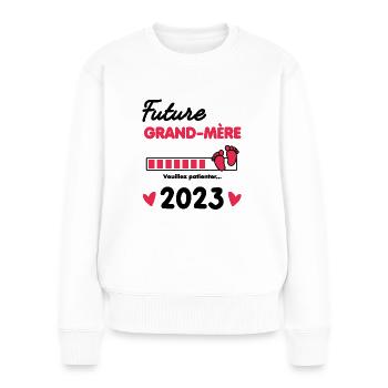 Future grand-mère 2023 cadeau future mamie - Pull Premium bio Femme - blanc - Devant - Julia (174cm)