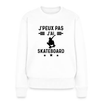 cadeau je peux pas j'ai skateboard - Pull Premium bio Femme - blanc - Devant - Julia (174cm)