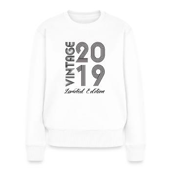 Vintage 2019 Vintage Birthday Retro Vintage - Women's Premium Organic Jumper - white - Front - Julia (174cm)