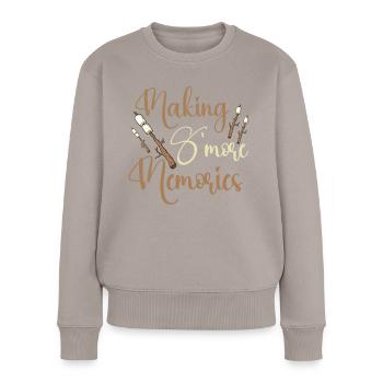 Faire des souvenirs S’mores - Pull Premium bio Femme - taupe - Devant - Julia (174cm)