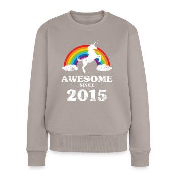 Jahrgang 2015 Geburtsjahr Geburtstag - Frauen Premium Bio Pullover - Taupe - Vorne - Julia (174cm)