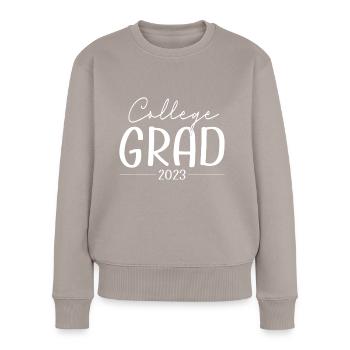 Drôle 2023 Diplôme d’études supérieures collégiales - Pull Premium bio Femme - taupe - Devant - Julia (174cm)