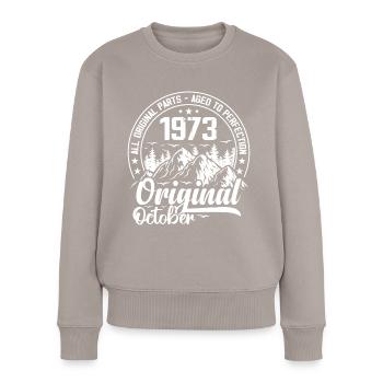 Oktober 1973 Original:51 Jahre altes Geburtstagsgeschenk - Frauen Premium Bio Pullover - Taupe - Vorne - Julia (174cm)