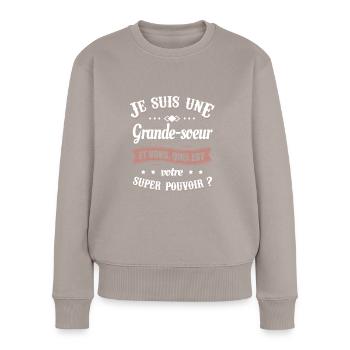 GRANDE-SOEUR SUPER POUVOIR - Pull Premium bio Femme - taupe - Devant - Julia (174cm)