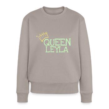 Leyla comme prénom - Pull Premium bio Femme - taupe - Devant - Julia (174cm)