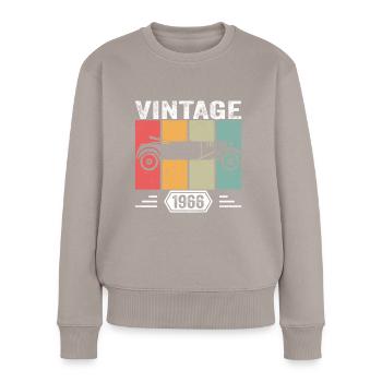 Classic Since 1966, Vintage Car Birthday Gift 1966 - Frauen Premium Bio Pullover - Taupe - Vorne - Julia (174cm)