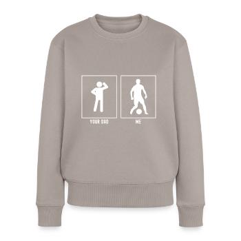 Dein Vater - Ich - Fußballspieler - Frauen Premium Bio Pullover - Taupe - Vorne - Julia (174cm)