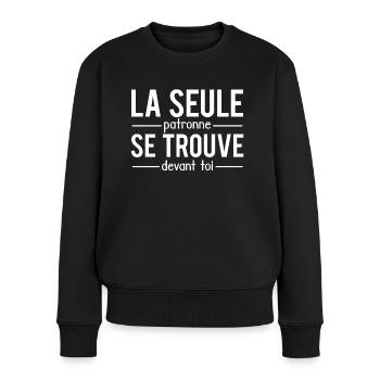 La seule patronne se trouve devant toi cheffe - Pull Premium bio Femme - noir - Devant - Julia (174cm)