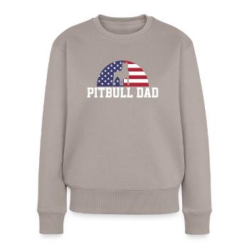 Un père pitbull serrant le drapeau américain Merica Pride - Pull Premium bio Femme - taupe - Devant - Julia (174cm)