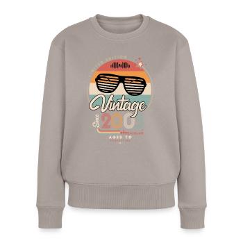 Vintage since 2003 - Women's Premium Organic Jumper - taupe - Front - Julia (174cm)