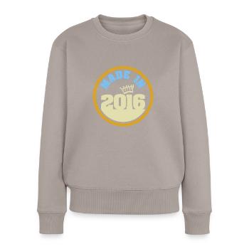 Made in 2016 - Frauen Premium Bio Pullover - Taupe - Vorne - Julia (174cm)