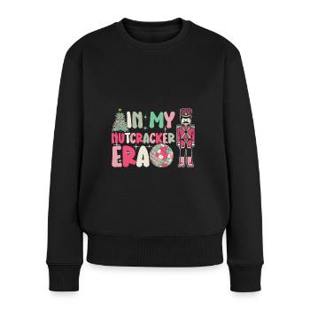 Weihnachten Xmas Spruch In My Nutcracker Era - Frauen Premium Bio Pullover - Schwarz - Vorne - Julia (174cm)