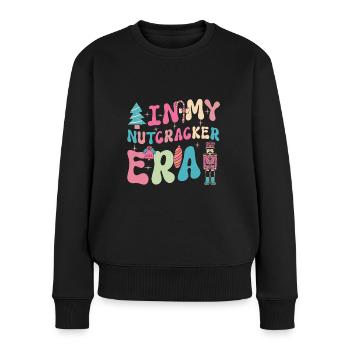 Weihnachten Xmas Spruch In My Nutcracker Era - Frauen Premium Bio Pullover - Schwarz - Vorne - Julia (174cm)