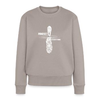 Mindset is everything - Attitude de la vie - Pull Premium bio Femme - taupe - Devant - Julia (174cm)