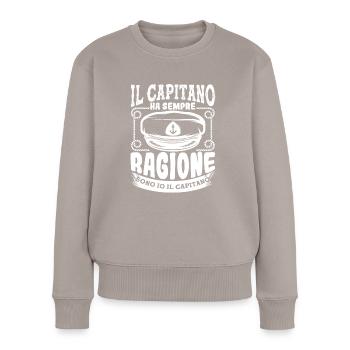 Il capitano ha sempre il regalo giusto per la nave - Frauen Premium Bio Pullover - Taupe - Vorne - Julia (174cm)