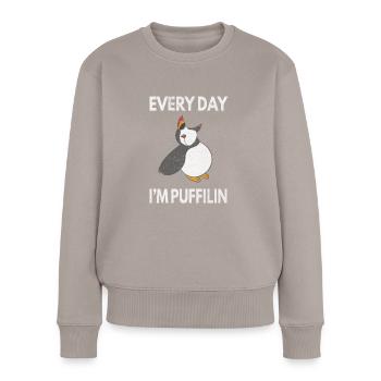 Every Day Puffilin - Puffin Papageientaucher - Frauen Premium Bio Pullover - Taupe - Vorne - Julia (174cm)