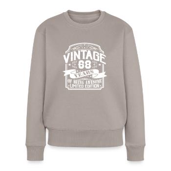 Anniversaire Vintage 68 ans Edition Limitée - Pull Premium bio Femme - taupe - Devant - Julia (174cm)