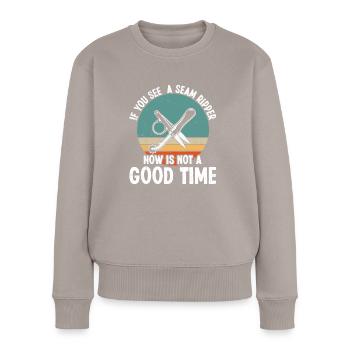 Conception de courtepointe - Pull Premium bio Femme - taupe - Devant - Julia (174cm)
