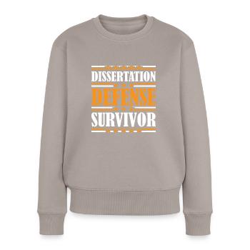Dissertation Defense Survivor 9 - Frauen Premium Bio Pullover - Taupe - Vorne - Julia (174cm)