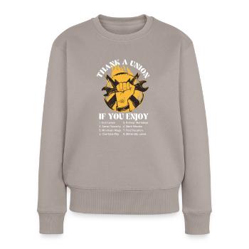 Syndicat Nous sommes tous unis - Pull Premium bio Femme - taupe - Devant - Julia (174cm)