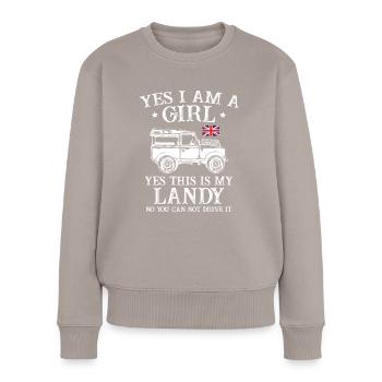Yes I am a Girl Yes This is My Landy - Frauen Premium Bio Pullover - Taupe - Vorne - Julia (174cm)