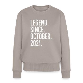 Legende seit Oktober 2021 - Frauen Premium Bio Pullover - Taupe - Vorne - Julia (174cm)