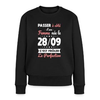 Anniversaire - Née 28 Septembre Frôler perfection - Pull Premium bio Femme - noir - Devant - Julia (174cm)
