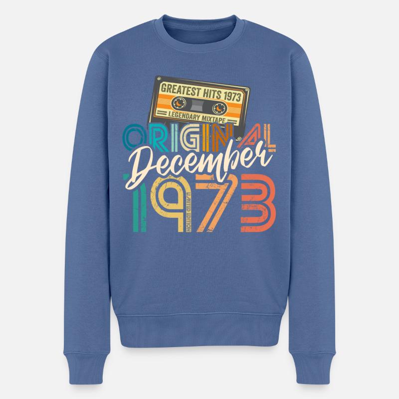 Vintage Cassette Tape Dezember 1973 Geburtstag - Männer Premium Bio Pullover - Taubenblau