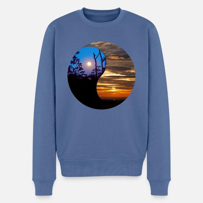 Yin et Yang de jour et de nuit dans la nature - Pull Premium bio Homme - bleu pigeon