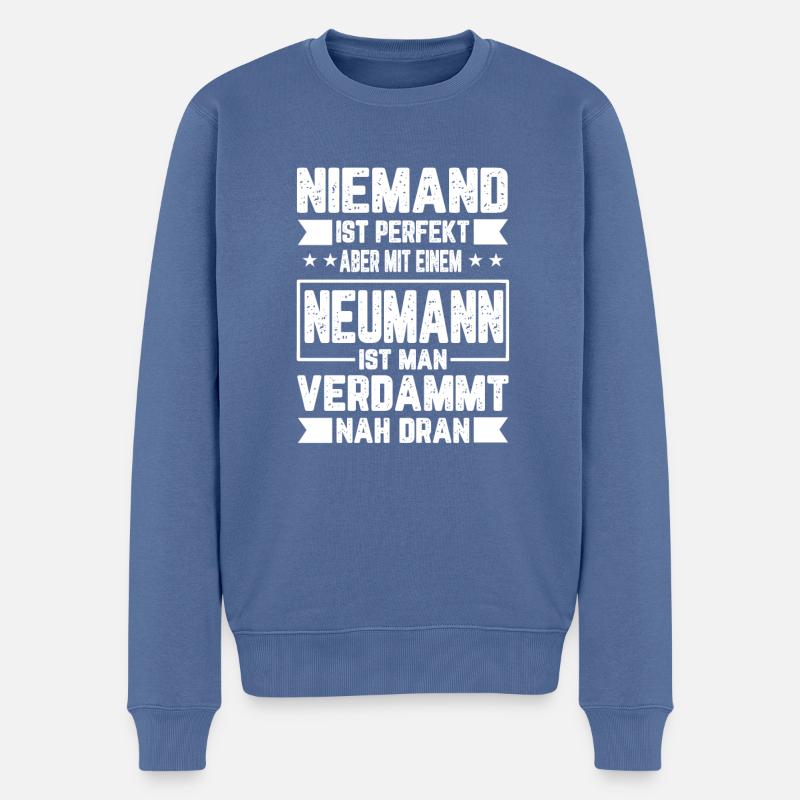 Neumann Niemand ist Perfekt Geschenk - Männer Premium Bio Pullover - Taubenblau
