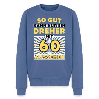 So gut kann nur ein Dreher mit 60 aussehen - Männer Premium Bio Pullover - Taubenblau - Vorne - Nico (187cm)