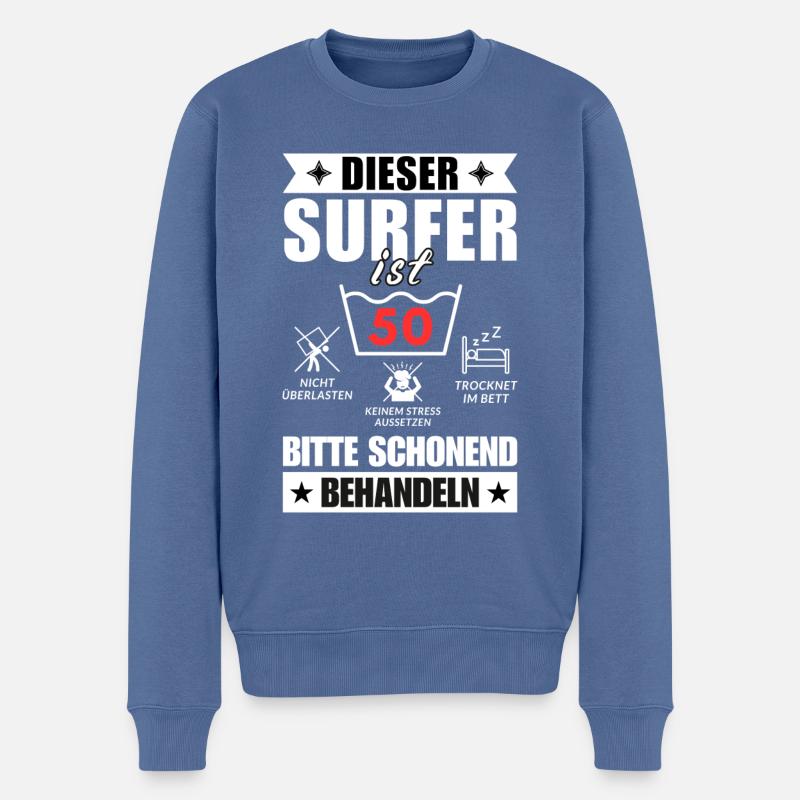 Dieser Surfer ist 50. Schonend behandeln - Männer Premium Bio Pullover - Taubenblau