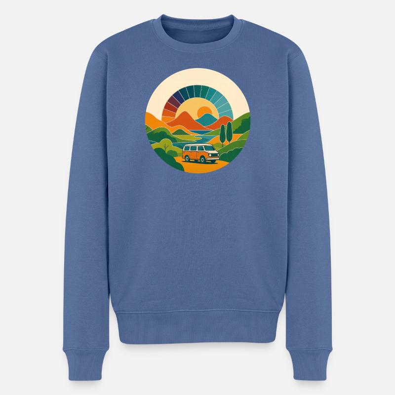 Retro Landschaft mit Van – Reise im Sonnenbogen - Männer Premium Bio Pullover - Taubenblau