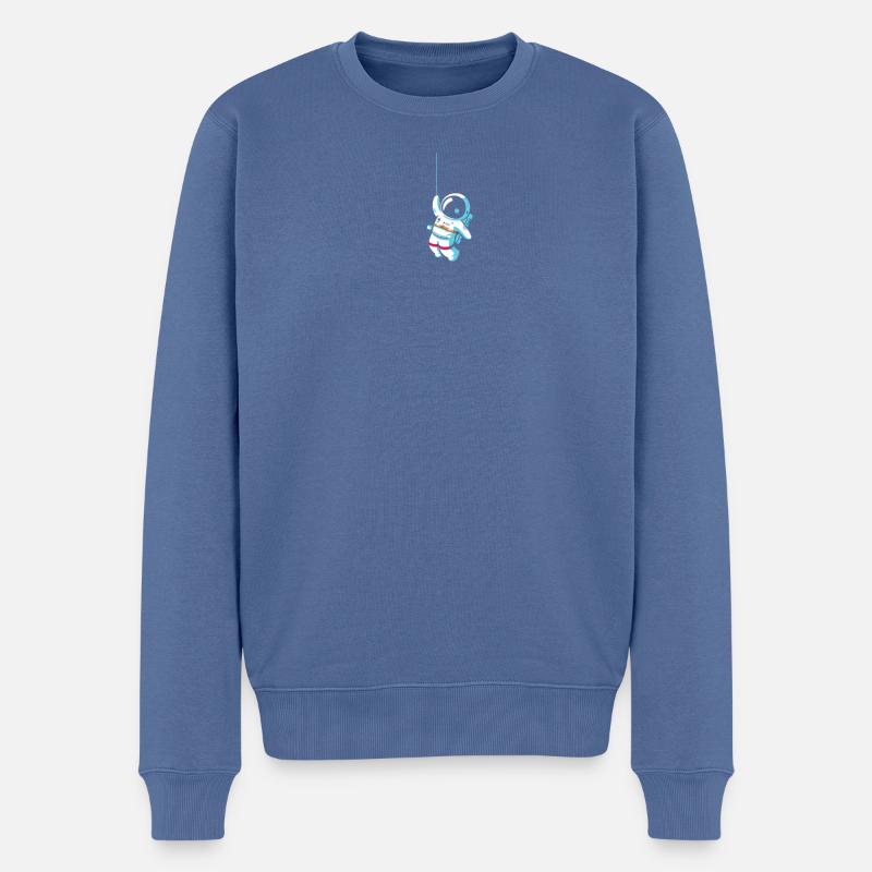 Astronaut hanging on Moon - Männer Premium Bio Pullover - Taubenblau