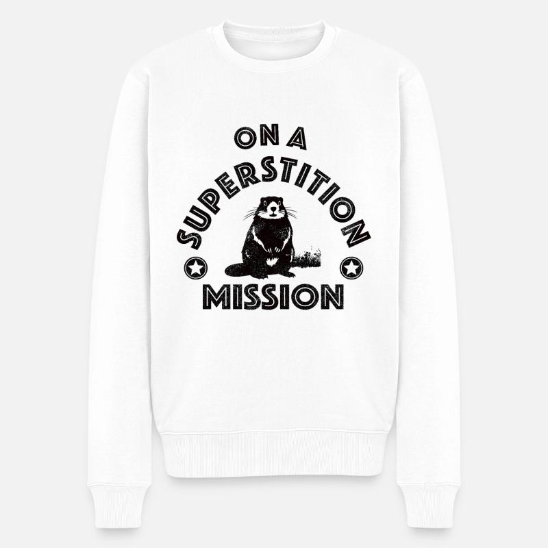 On a superstition mission mit Murmeltier - Männer Premium Bio Pullover - Weiß