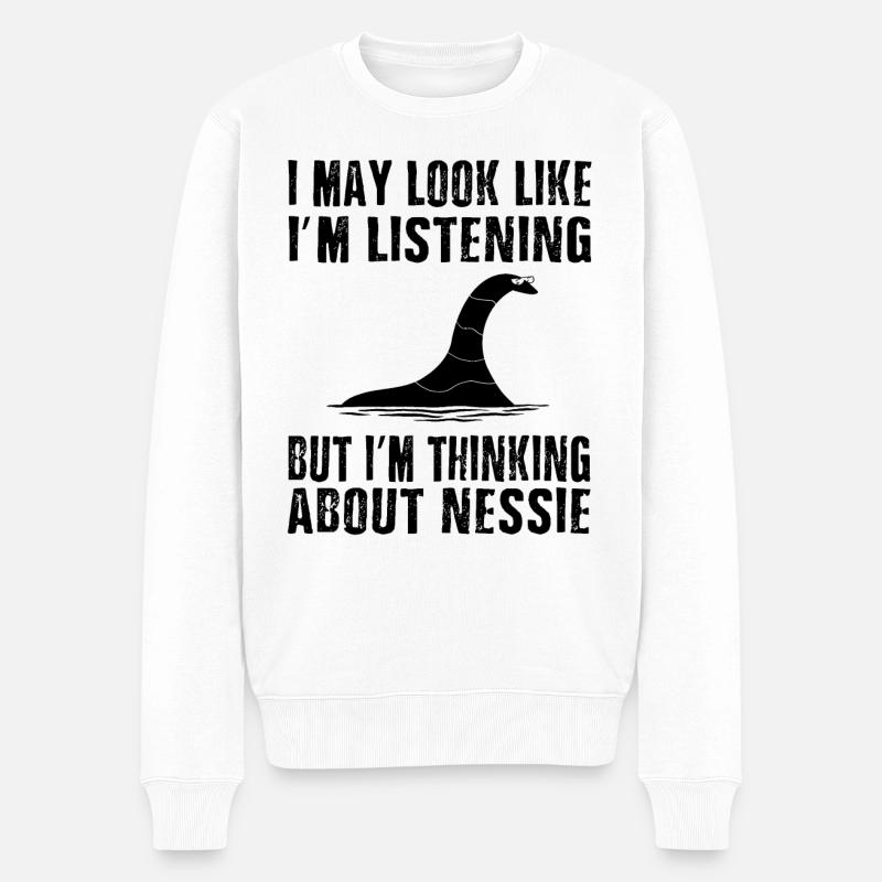 Thinking about Nessie - Loch Ness - Männer Premium Bio Pullover - Weiß