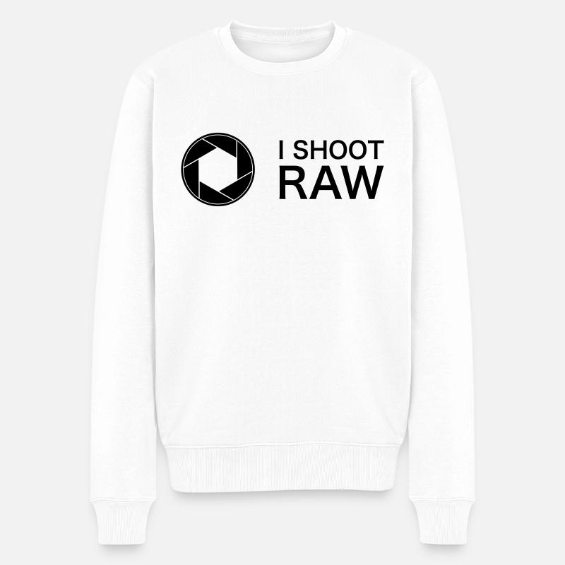 I shoot raw - Männer Premium Bio Pullover - Weiß