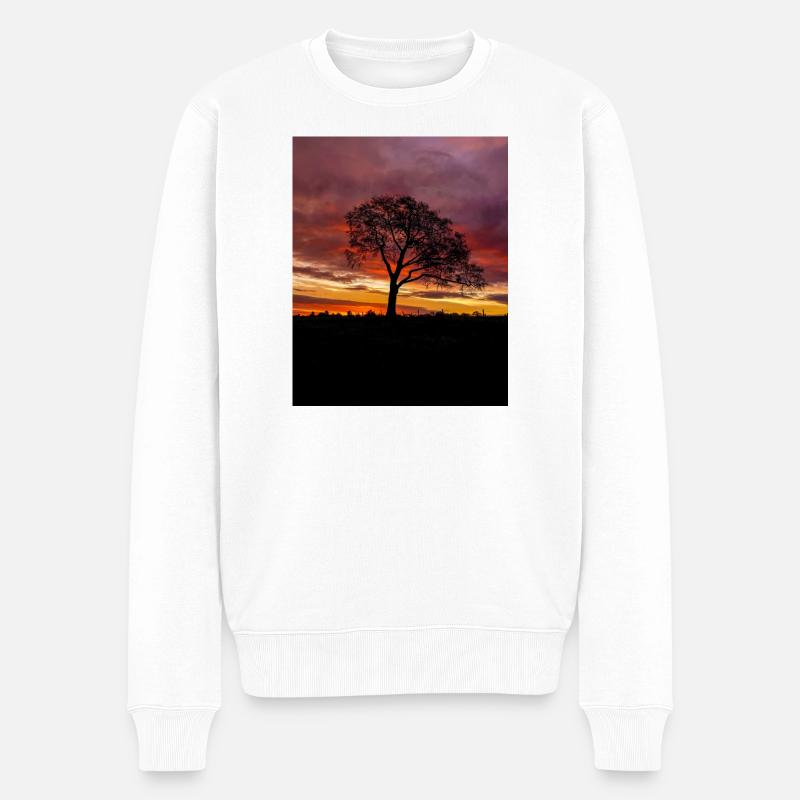 Coloré lever de soleil ciel solitaire silhouette d’arbre - Pull Premium bio Homme - blanc