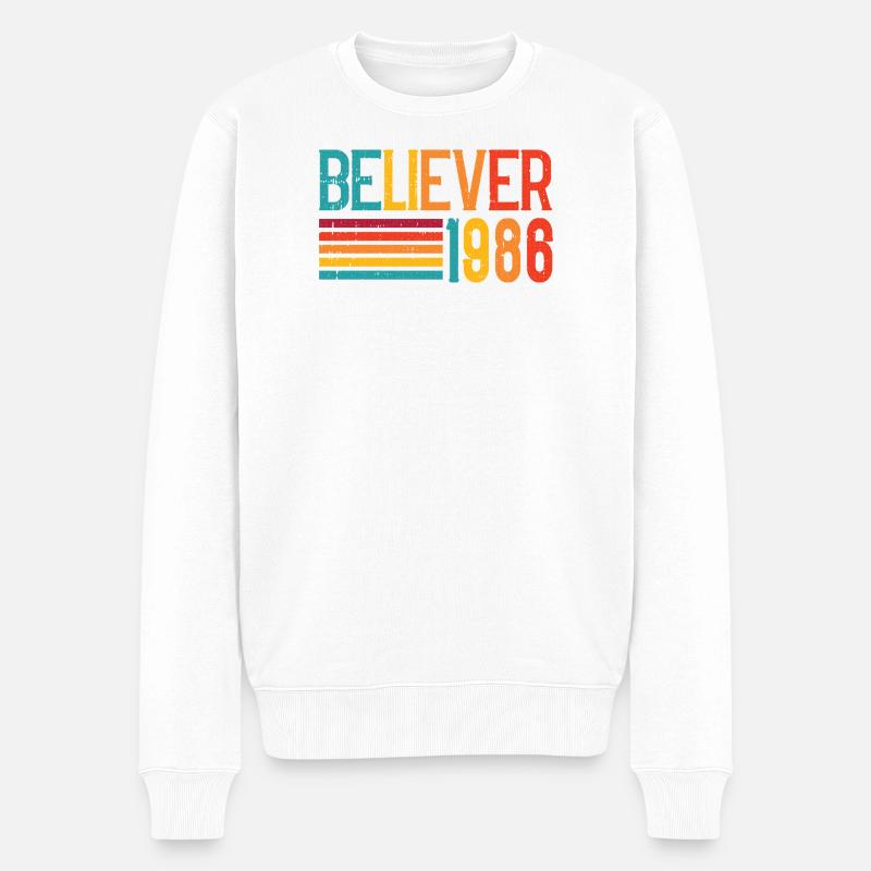 Believe 1986 Regenbogen Retro - Männer Premium Bio Pullover - Weiß