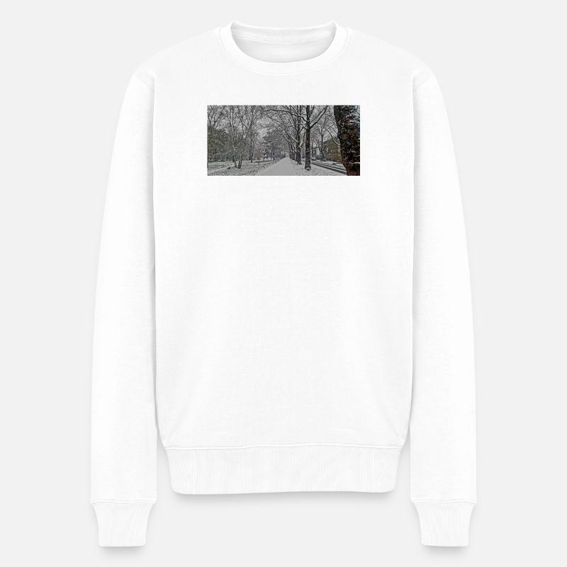 Winterallee im Schneefall - Männer Premium Bio Pullover - Weiß