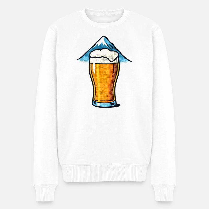 Bierglas vor Berggipfel - Männer Premium Bio Pullover - Weiß