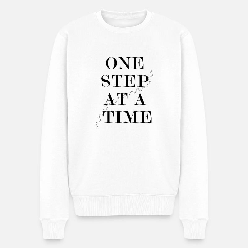 One Step At A Time - Männer Premium Bio Pullover - Weiß