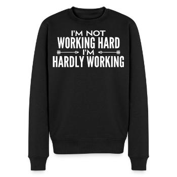 I'm not working hard - I'm hardly working  - Männer Premium Bio Pullover - Schwarz - Vorne - Nico (187cm)