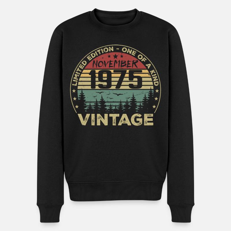 November 1975 Vintage Geschenk - Geboren im November 1975 - Männer Premium Bio Pullover - Schwarz