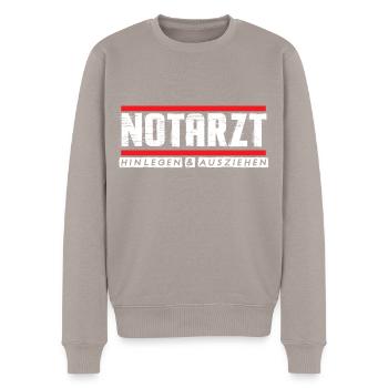 Notarzt bitte ausziehen Sanitäter Ersthelfer - Männer Premium Bio Pullover - Taupe - Vorne - Nico (187cm)