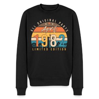 Birthday greeting 1982 April - Men's Premium Organic Jumper - black - Front - Nico (187cm)