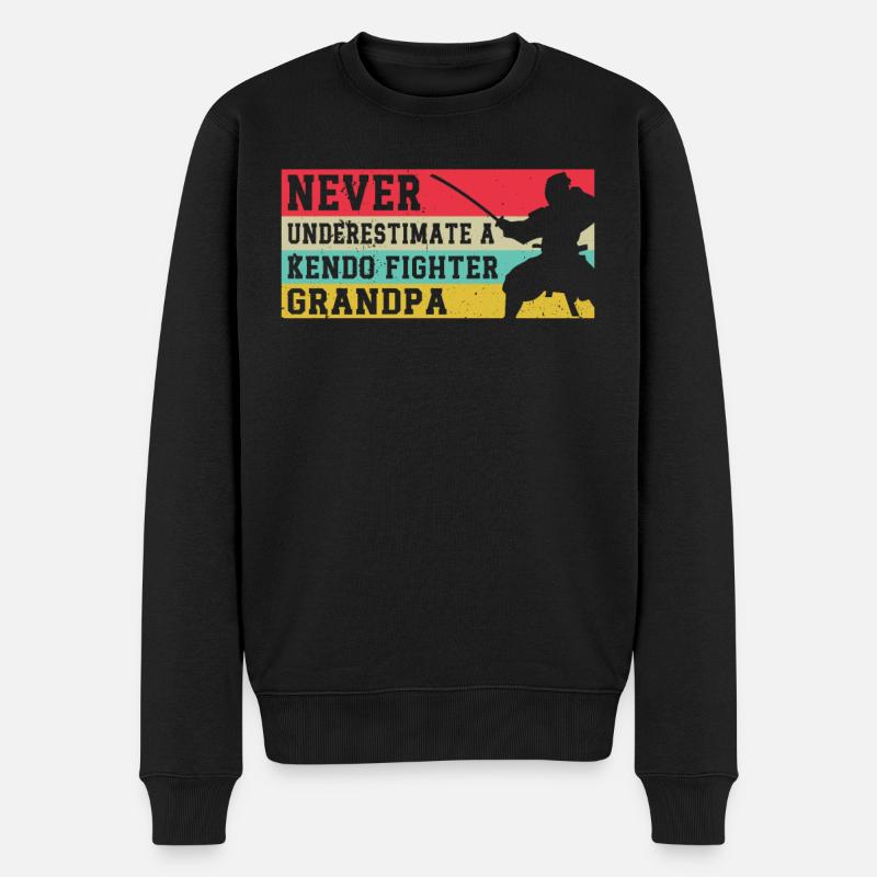 Never underestimate a Kendo Fighter grandpa Kendo - Männer Premium Bio Pullover - Schwarz