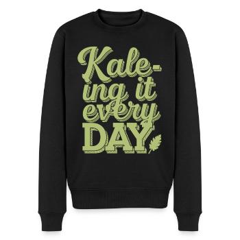 Kale-ing It Every Day - Vegan Vegetarier Design - Männer Premium Bio Pullover - Schwarz - Vorne - Nico (187cm)